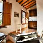 Thumbnail von gruppenhaus-italien-toskana-casa-corniano-8-wohnzimmer.jpg