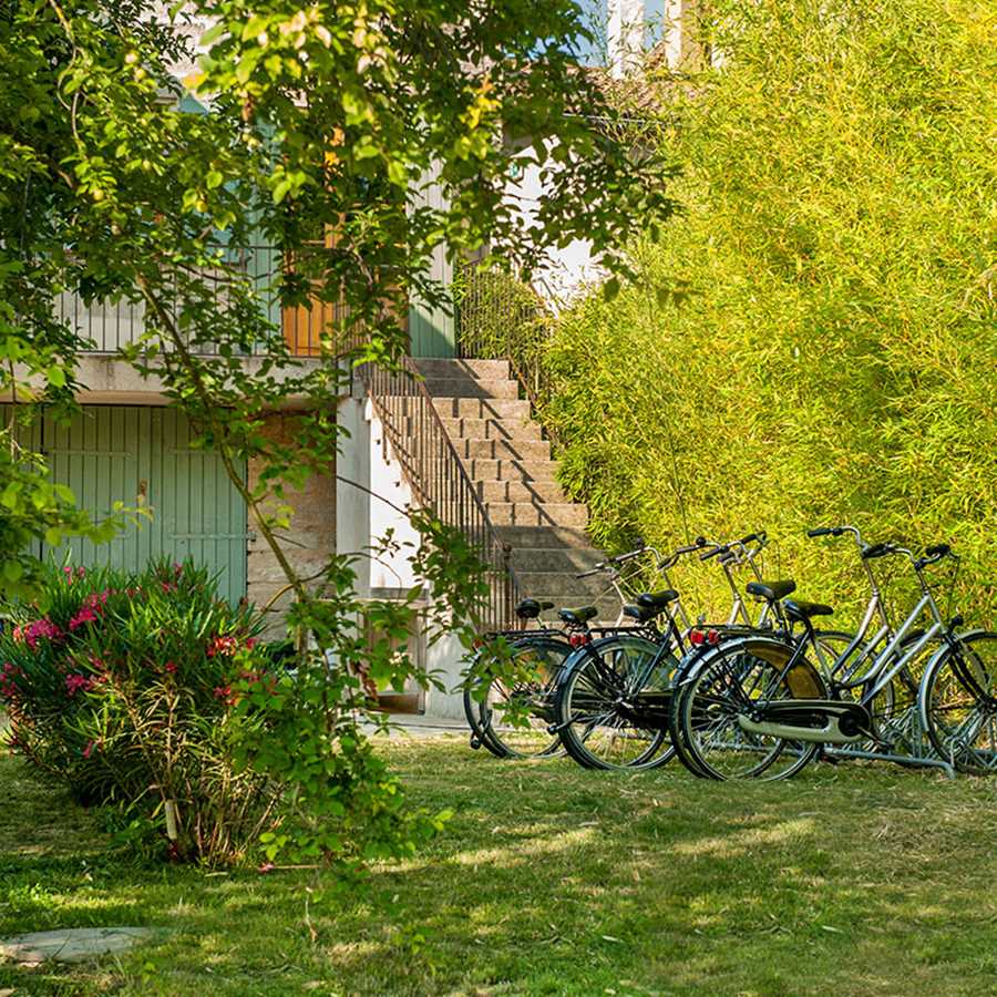 gruppenhaus-frankreich-mas-de-la-garonne-6-fahrräder-bild 1.jpg