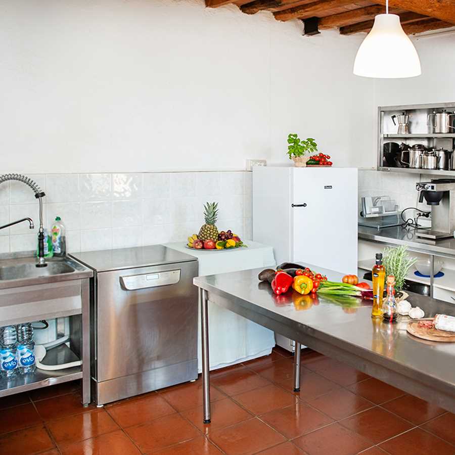 gruppenhaus-italien-toskana-casa-pomponi-6-küche-bild-1.jpg