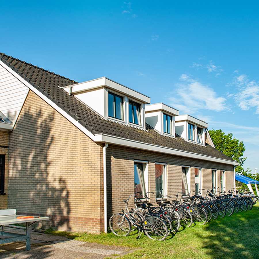 gruppenhaus-niederlande-insel ameland-hof-van-hollum-1-aussenansicht-2.jpg
